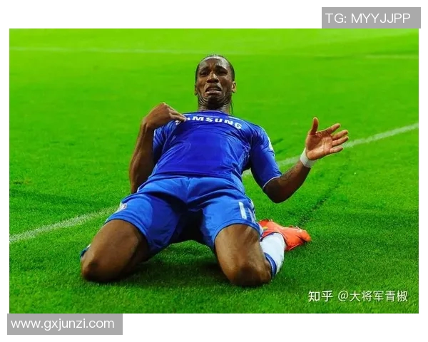 足球明星独特庆祝动作大揭秘展现个性与激情的瞬间 足球明星独特庆祝动作大揭秘展现个性与激情的瞬间